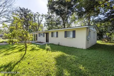 6812 Goldilocks Ln, Jacksonville, FL 32210