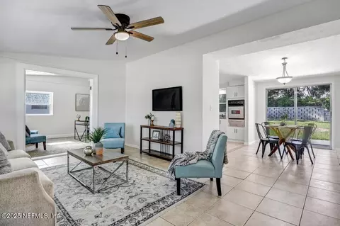 Living - 237 Renne Dr N, Jacksonville, FL 32218 photo 1 of 4