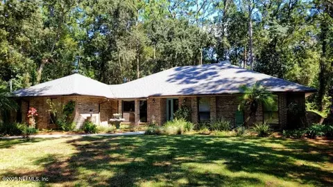4623 Benlocke Rd, Jacksonville, FL 32210