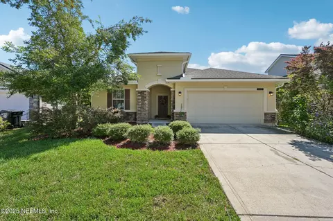 3163 Hidden Meadows Ct, Green Cove Springs, FL 32043