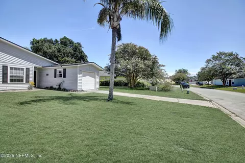 13021 Ambridge Ln, Jacksonville, FL 32225
