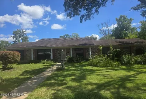 681 Custer Cir, Orange Park, FL 32073