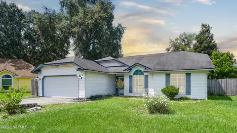 13202 Joeandy Rd N, Jacksonville, FL 32225