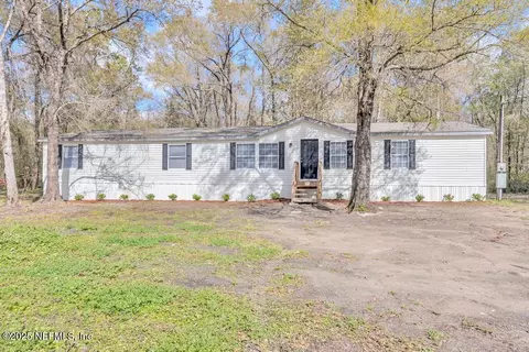 10450 Erickson Ave, Hastings, FL 32145