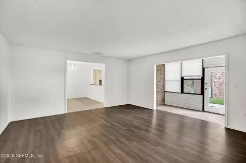 5201 Atlantic Blvd #249, Jacksonville, FL 32207