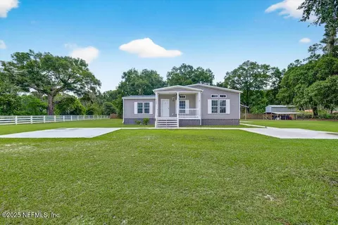 85208 Airplane Ln, Yulee, FL 32097