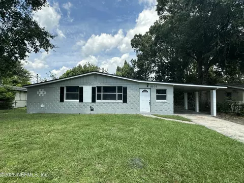 5103 Dallen Lea Dr, Jacksonville, FL 32208