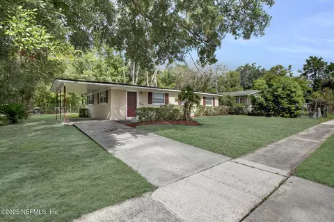 2502 Hugh Edwards Dr, Jacksonville, FL 32210