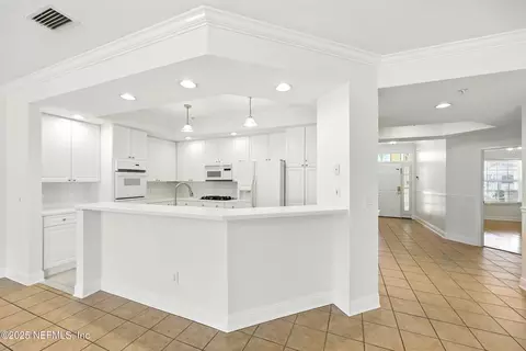 Kitchen - 355 N Shore Cir #1312, Saint Augustine, FL 32092 photo 4 of 4