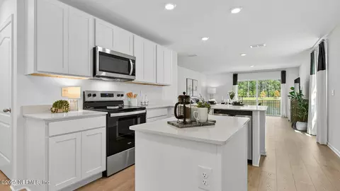 5857 Victoria Creek Ln, Jacksonville, FL 32219
