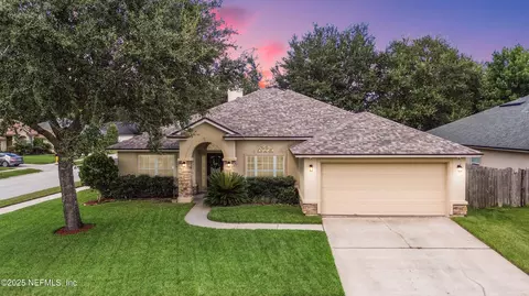 9453 Hunston Mill Ln, Jacksonville, FL 32244