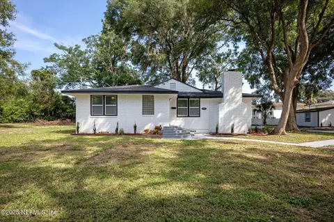 5401 Burdette Rd, Jacksonville, FL 32211