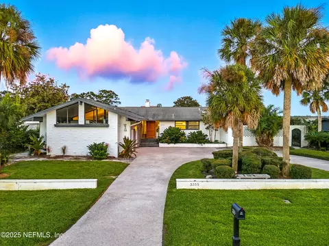 3355 Silver Palm Dr, Jacksonville, FL 32250