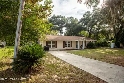 220 SW Grove St, Keystone Heights, FL 32656