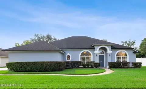 4520 Princess Labeth Ct, Jacksonville, FL 32258