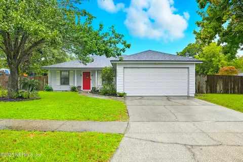 12429 Safeshelter Dr S, Jacksonville, FL 32225