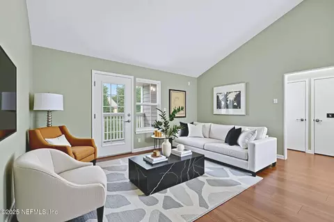 7701 Timberlin Park Blvd #932, Jacksonville, FL 32256