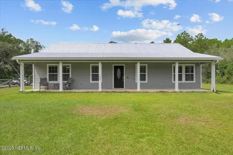 155 Daren Dr, Palatka, FL 32177