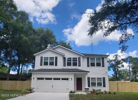 8165 Newton Rd, Jacksonville, FL 32216
