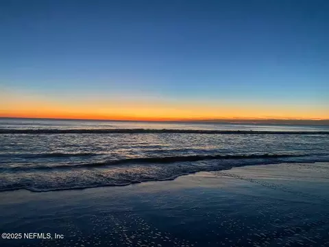 144 Sylvan Dr, Atlantic Beach, FL 32233