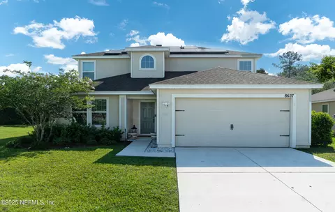 8657 Lake George Cir E, Macclenny, FL 32063