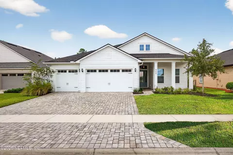 568 Silver Pine Dr, Saint Augustine, FL 32092