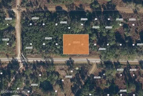 806 Paradise Blvd, Georgetown, FL 32139