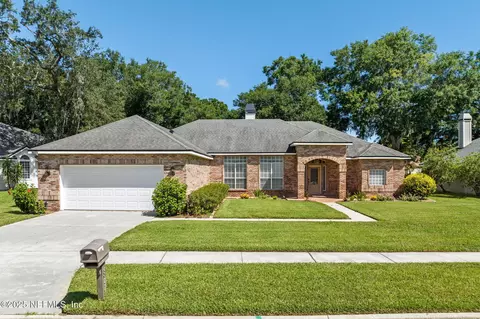 13947 Sound Overlook Dr S, Jacksonville, FL 32224