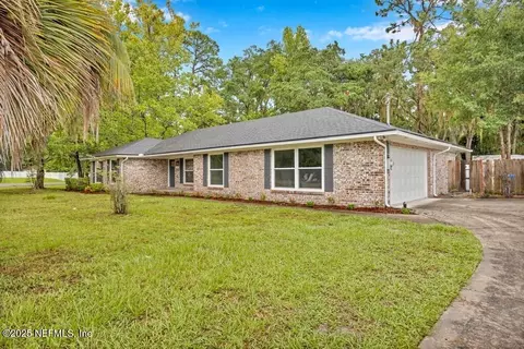 1252 Oakwood Ln, Saint Johns, FL 32259