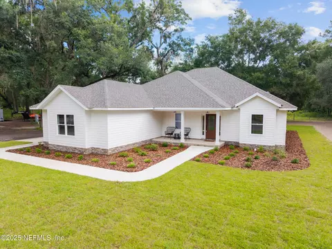 8613 NW County Rd 235, Alachua, FL 32615