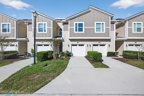 11233 Minnetta Ct, Jacksonville, FL 32256