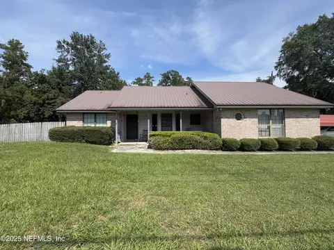 44025 Woodside Ln, Callahan, FL 32011