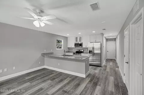 2258 W 45th St, Jacksonville, FL 32209