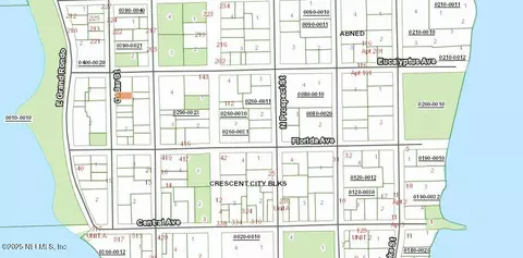 128 Cedar St, Crescent City, FL 32112