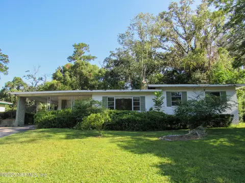 4425 Roth Dr S, Jacksonville, FL 32209