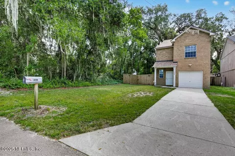 7042 Mills Ave, Jacksonville, FL 32211