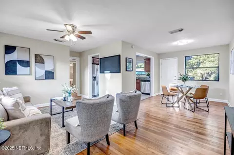 2035 West Rd, Jacksonville, FL 32216