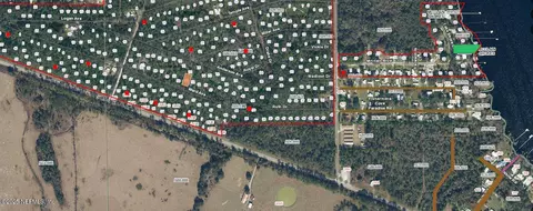 318 Ward Ave, Crescent City, FL 32112