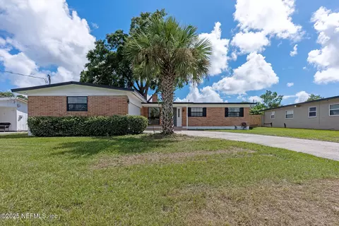 11303 Princessa Ln, Jacksonville, FL 32218