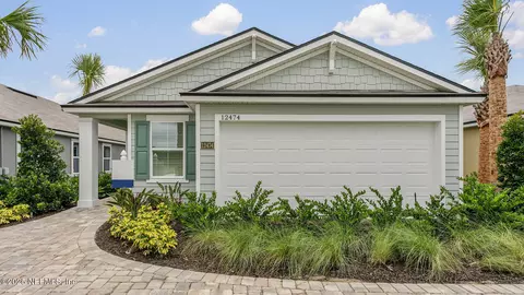 12474 Russian Olive Rd, Jacksonville, FL 32218