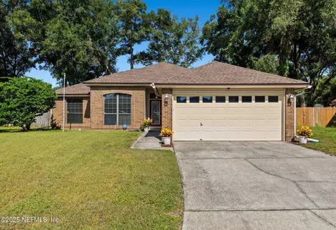 8563 S Turkey Oaks Dr S, Jacksonville, FL 32277