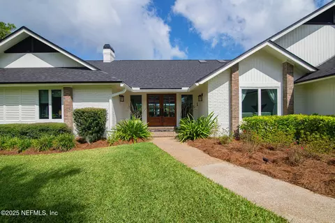 24726 Misty Lake Dr, Ponte Vedra Beach, FL 32082