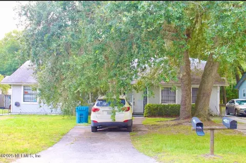 4136 4138 4140 Lorenzo Ct, Jacksonville, FL 32208