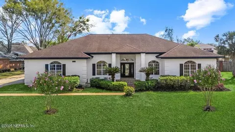 12626 Mission Hills Cir N, Jacksonville, FL 32225