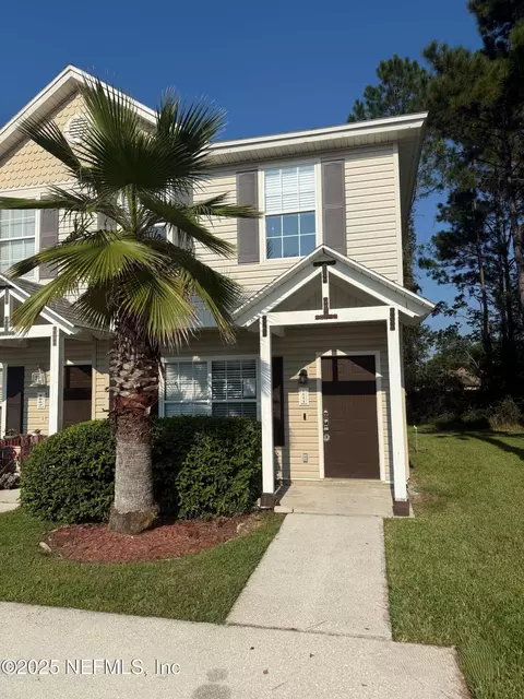 1869 Lago Del Sur Dr, Middleburg, FL 32068