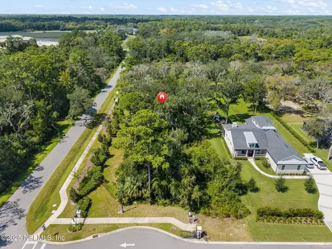 33 Canopy Hall Dr, Saint Augustine, FL 32095