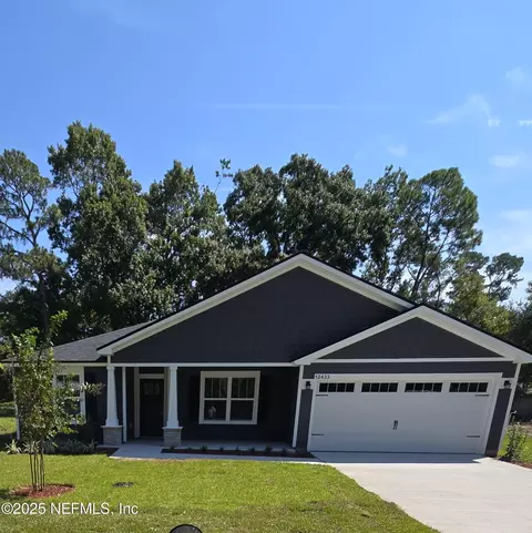 12433 Tiny Dr, Jacksonville, FL 32218
