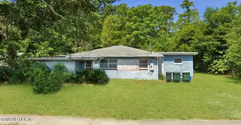 3820 Forest Blvd, Jacksonville, FL 32246