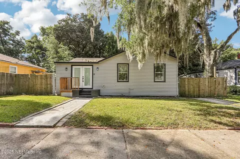 732 57th Street Ct, Jacksonville, FL 32208