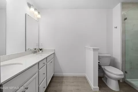 Bath - 61 Bramble Ct, Saint Augustine, FL 32092 photo 2 of 3